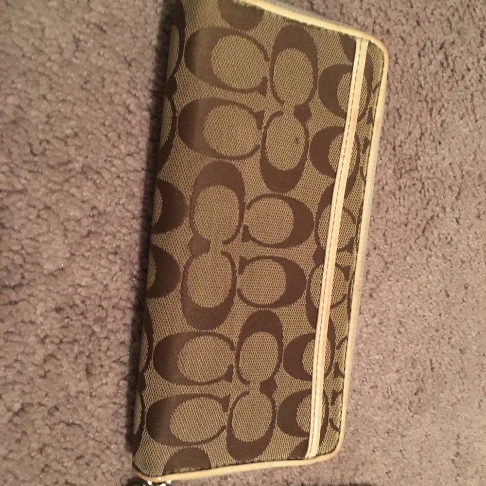 Coach wallet